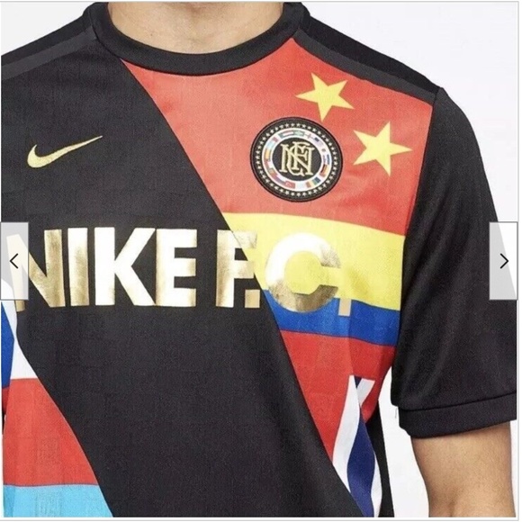 Nike F.C. 2018 World Cup Training Soccer Jersey Shirt Black Red Size Large - Picture 4 of 5